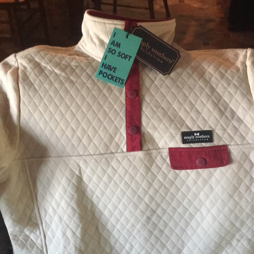 NWT Simply Southern pullover